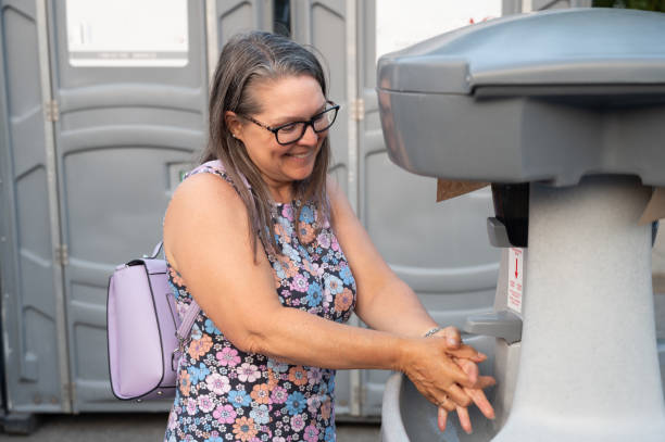 Best Porta potty delivery and setup  in St George, MO